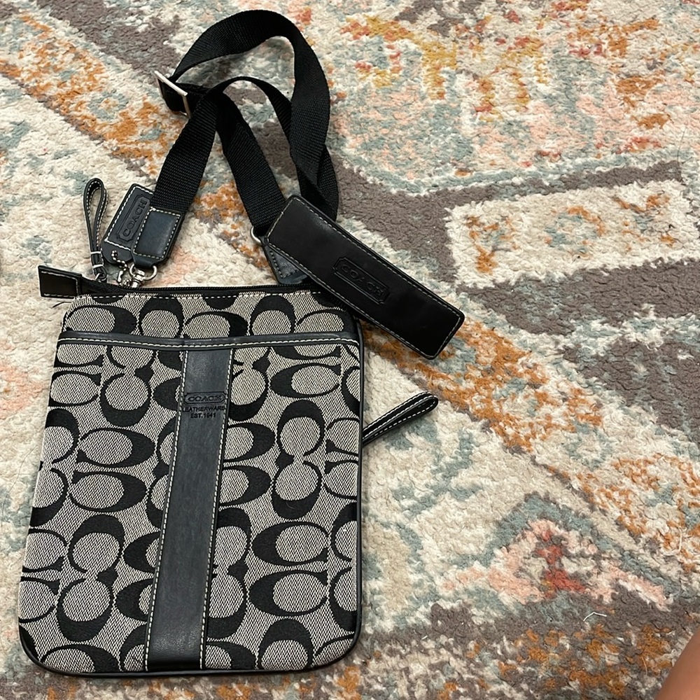 Coach cross body messenger bag